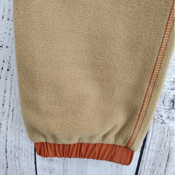 Coach | Fleece Popover Quarter-Button Long Sleeve Top & Jogger Pants Track Set - Picture 13 of 16